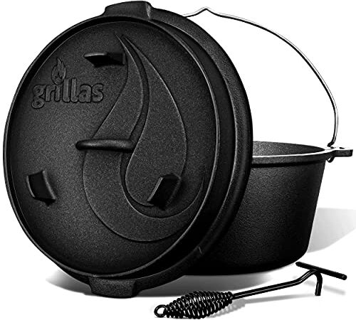 grillas Dutch Oven Set inkl. Rezeptideen | bereits eingebrannt - preseasoned | Feuertopf Gusseisen I Bräter mit Deckelheber und Henkel (Topf mit Füße, 4,2 Liter / 4,5 QT)